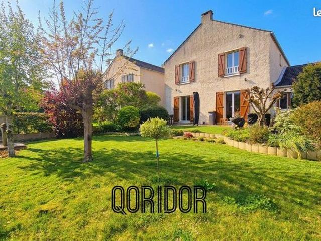 Maison 6 pièces 136 m²