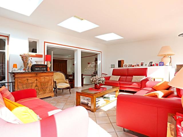 Maison 6 pièces 136 m²