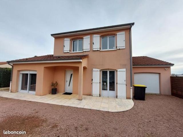 Maison 6 pièces 136 m²