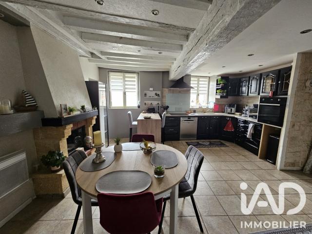 Maison 6 pièces 136 m²