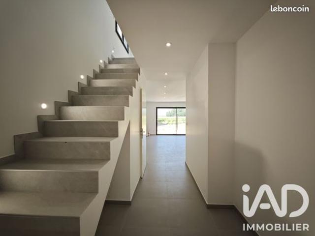 Maison 6 pièces 136 m²