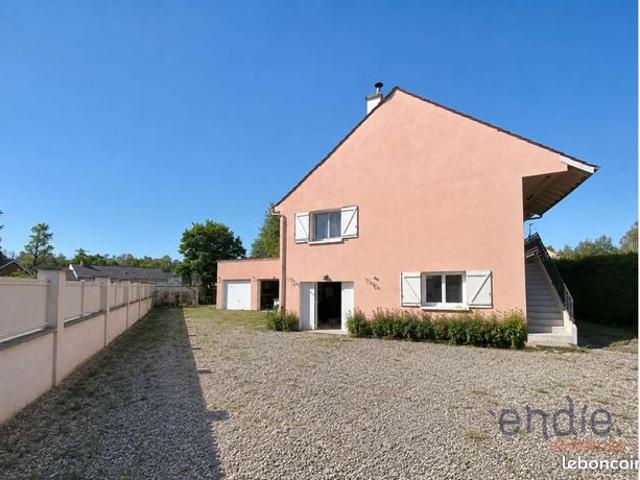 Maison 6 pièces 136 m²