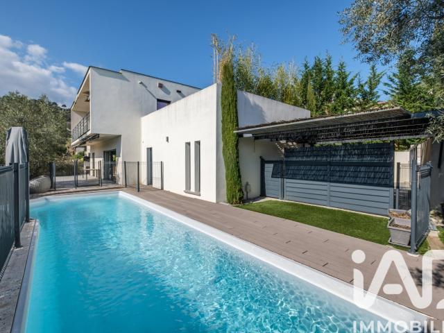 Maison 6 pièces 136 m²