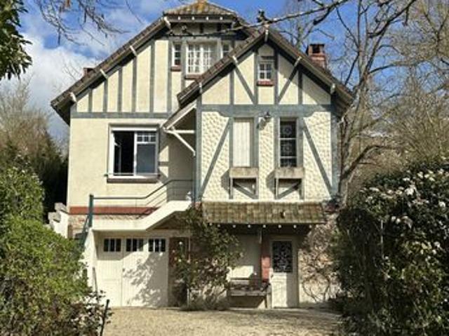 Maison 6 pièces 136 m²