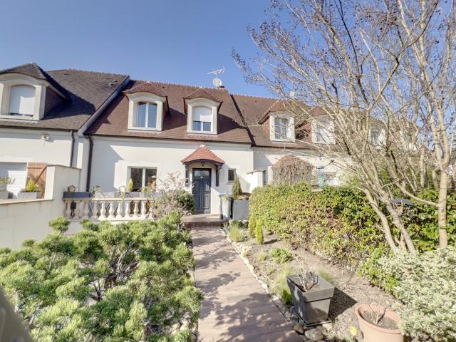 Maison 6 pièces 136 m²