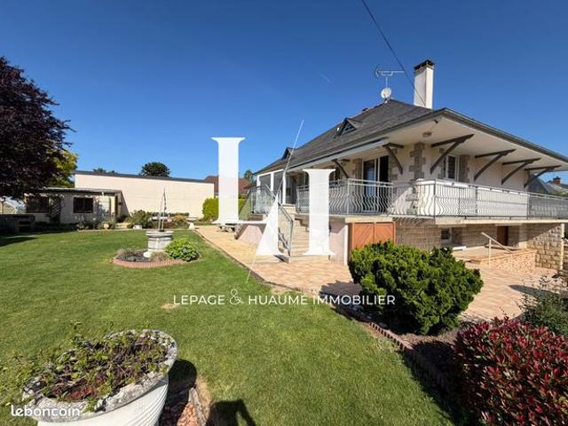 Maison 6 pièces 136 m²