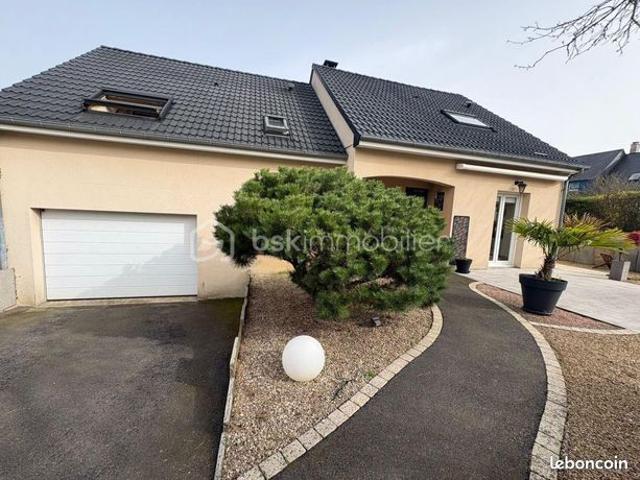 Maison 6 pièces 136 m²