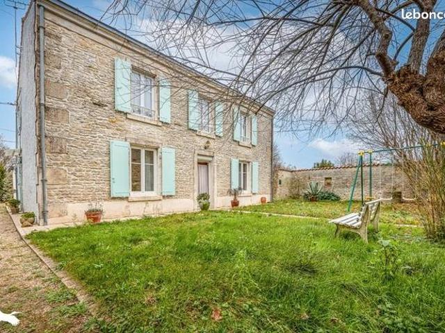 Maison 6 pièces 136 m²