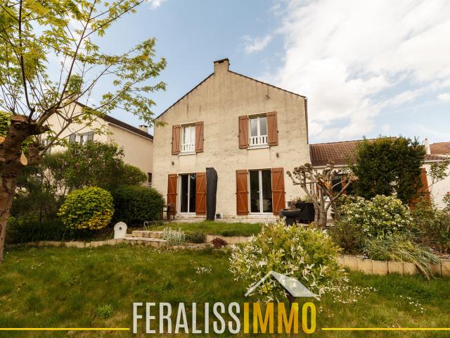 Maison 6 pièces 137 m²