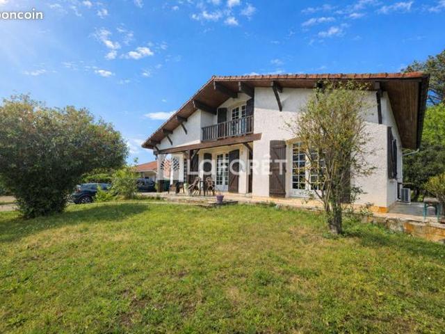 Maison 6 pièces 137 m²