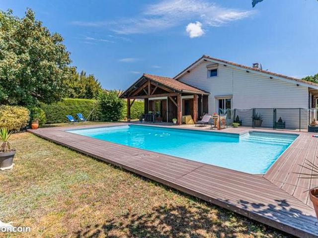 Maison 6 pièces 137 m²