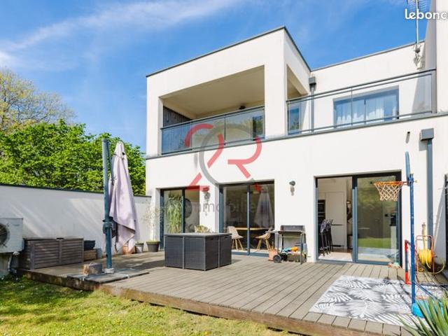 Maison 6 pièces 137 m²