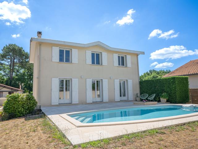 Maison 6 pièces 137 m²