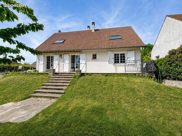 Maison 6 pièces 137 m²