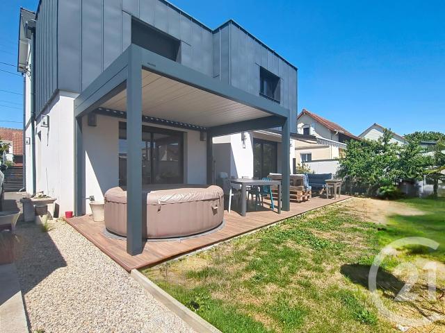 Maison 6 pièces 137 m²
