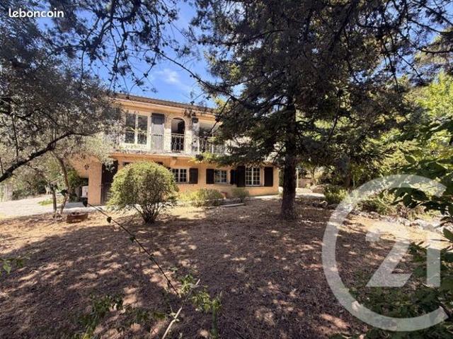 Maison 6 pièces 137 m²