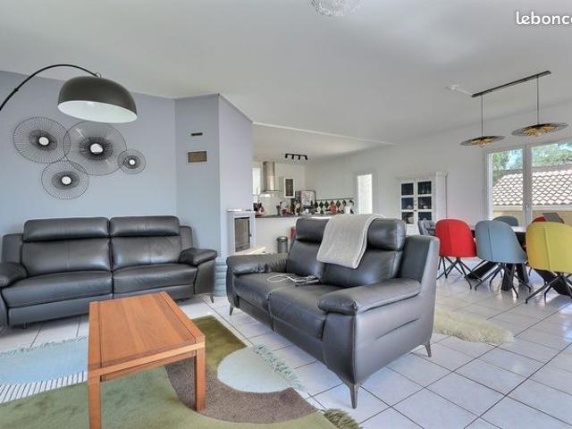 Maison 6 pièces 137 m²