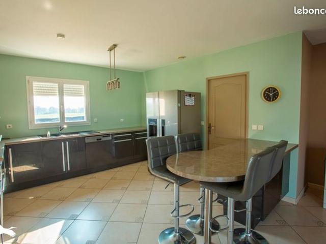 Maison 6 pièces 137 m²