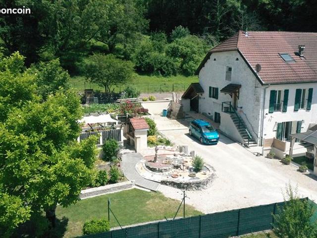 Maison 6 pièces 137 m²