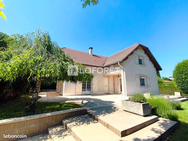 Maison 6 pièces 137 m²
