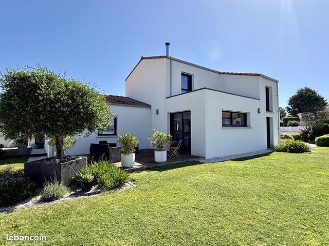 Maison 6 pièces 137 m²