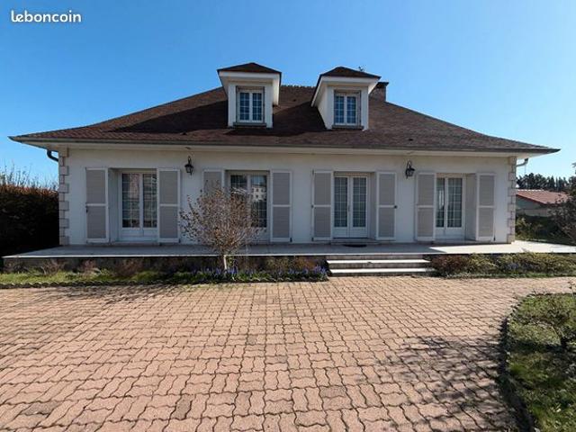 Maison 6 pièces 137 m²