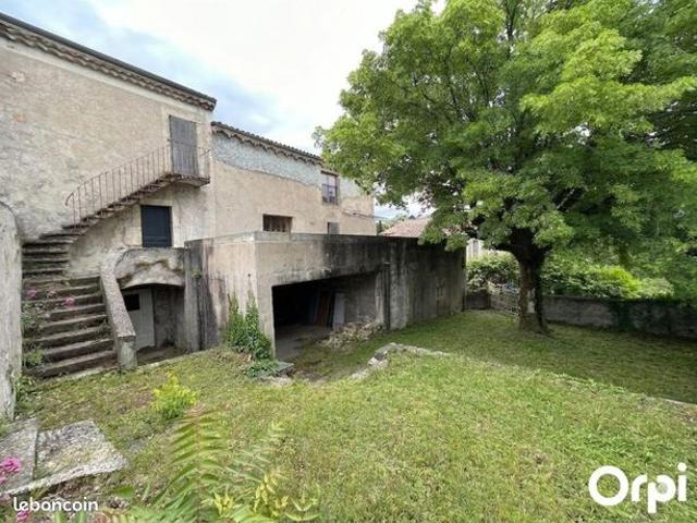 Maison 6 pièces 137 m²