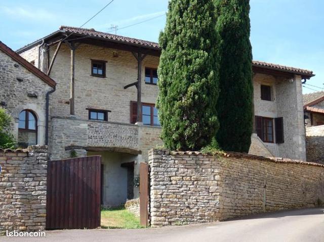 Maison 6 pièces 137 m²