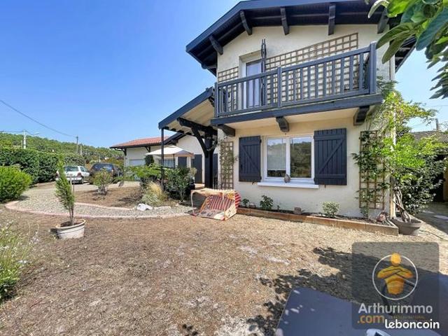 Maison 6 pièces 137 m²