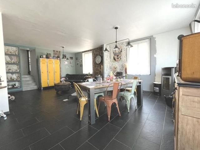 Maison 6 pièces 137 m²