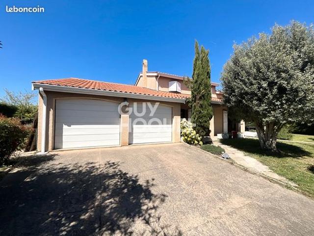 Maison 6 pièces 138 m²