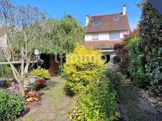 Maison 6 pièces 138 m²