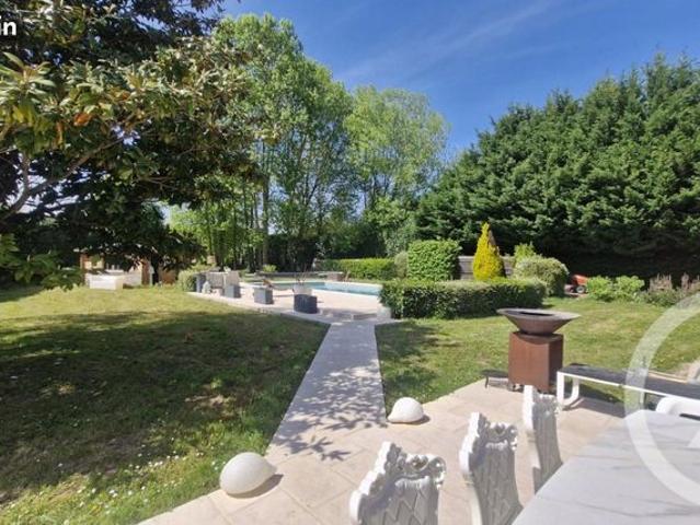 Maison 6 pièces 138 m²