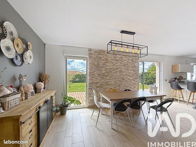 Maison 6 pièces 138 m²