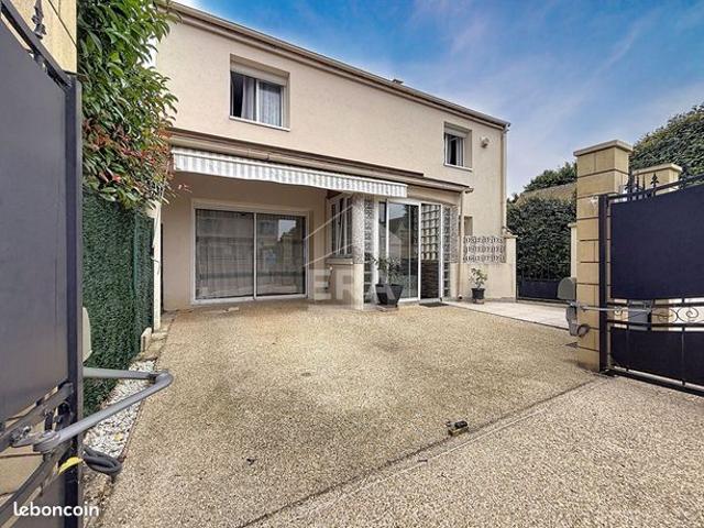 Maison 6 pièces 138 m²