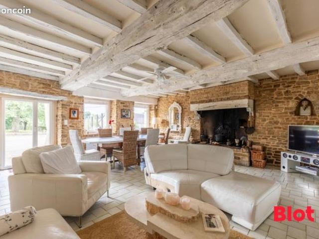 Maison 6 pièces 138 m²