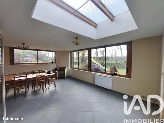 Maison 6 pièces 138 m²