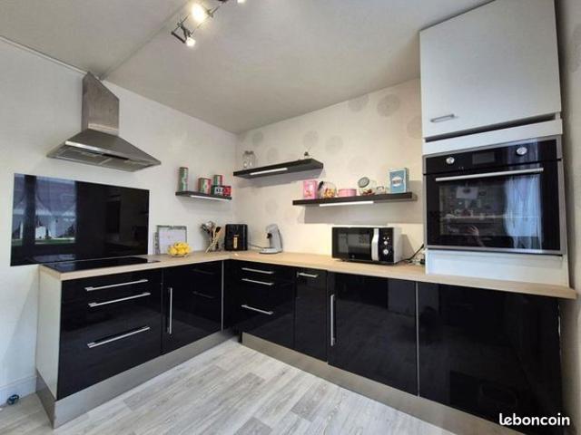 Maison 6 pièces 138 m²