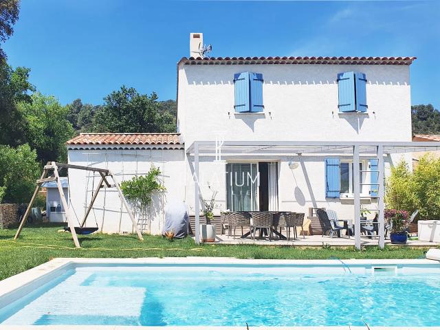 Maison 6 pièces 138 m²