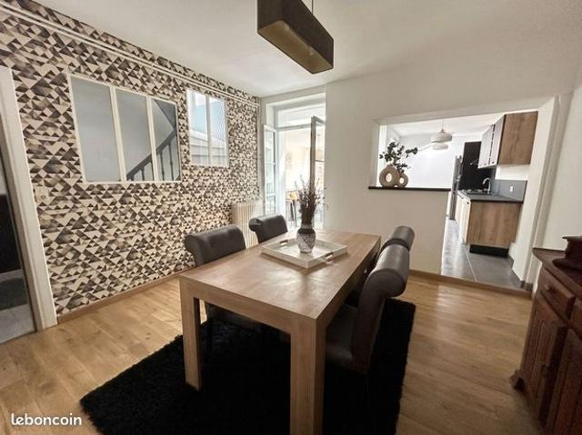 Maison 6 pièces 138 m²