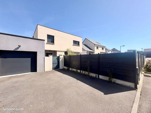 Maison 6 pièces 138 m²