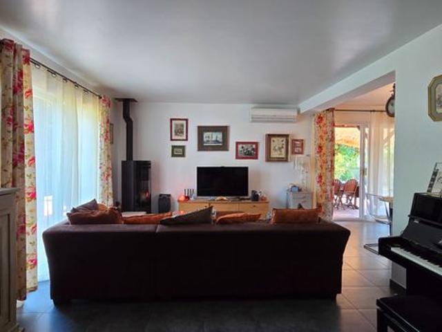Maison 6 pièces 138 m²
