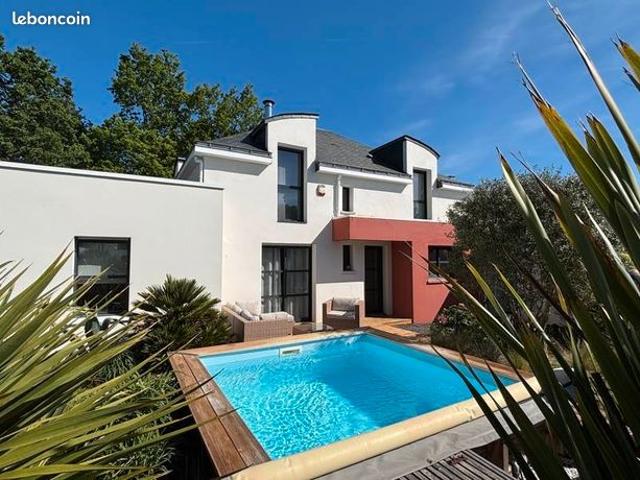 Maison 6 pièces 138 m²