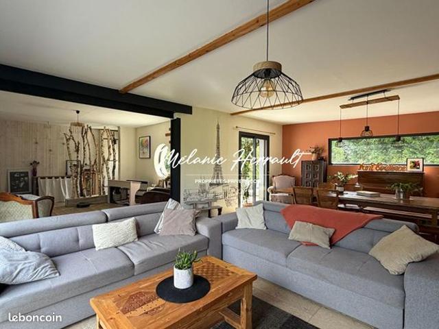 Maison 6 pièces 138 m²