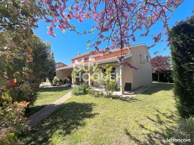 Maison 6 pièces 138 m²
