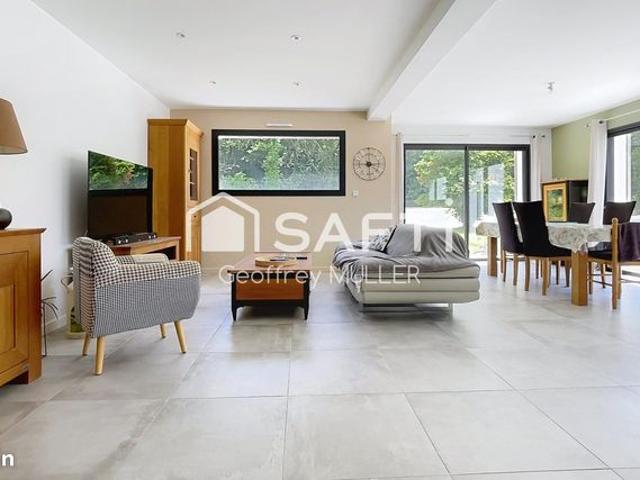 Maison 6 pièces 138 m²