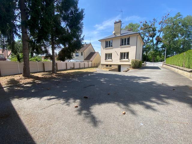 Maison 6 pièces 138 m²
