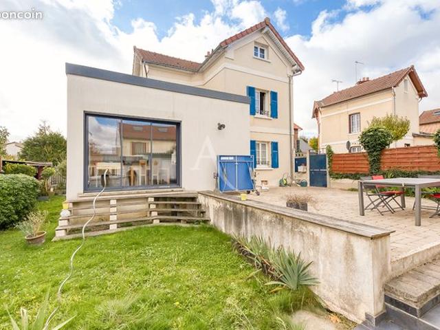 Maison 6 pièces 138 m²