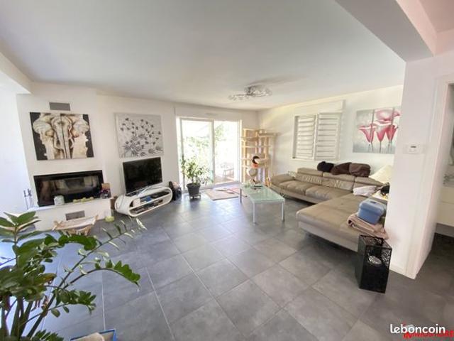Maison 6 pièces 138 m²