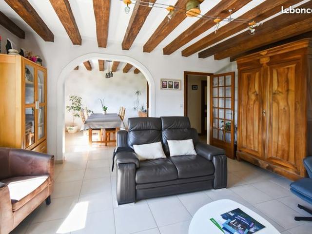 Maison 6 pièces 138 m²